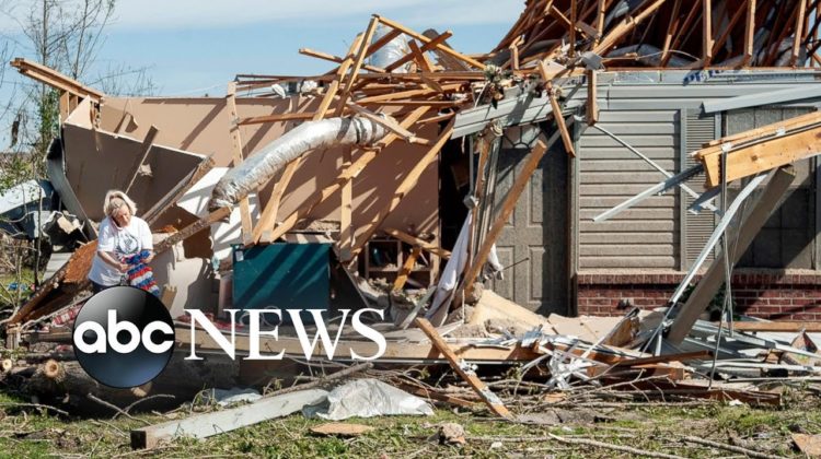 Tornados-coronavirus-nurses-hailed-Easter-Sunday-The-Week-in-Pictures.jpg
